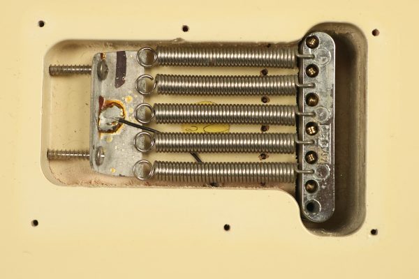 1983 Fender Stratocaster Olympic White - Image 66