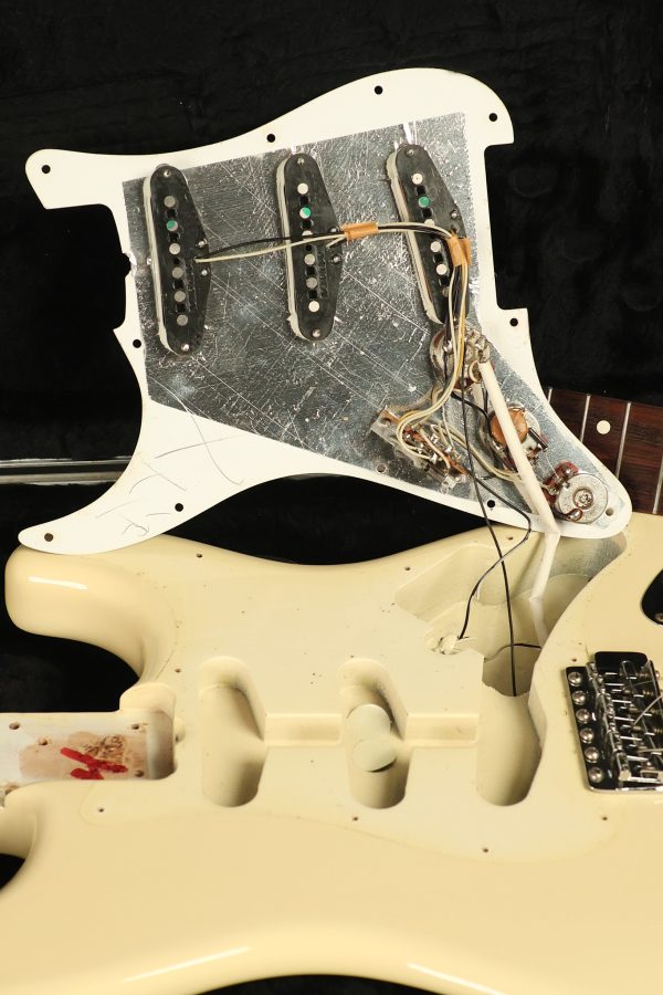 1983 Fender Stratocaster Olympic White - Image 78
