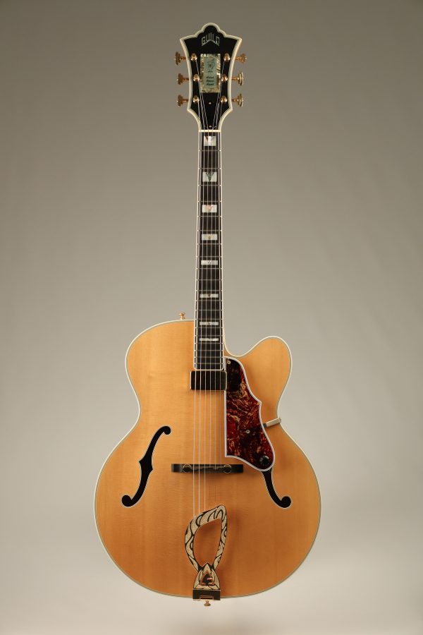 1989 Guild Artist Award Model Natural/Blonde