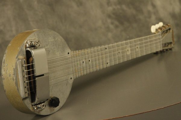 1934 Rickenbacker/Rickenbacher A-22 Frying Pan Hawaiian steel guitar - Image 18