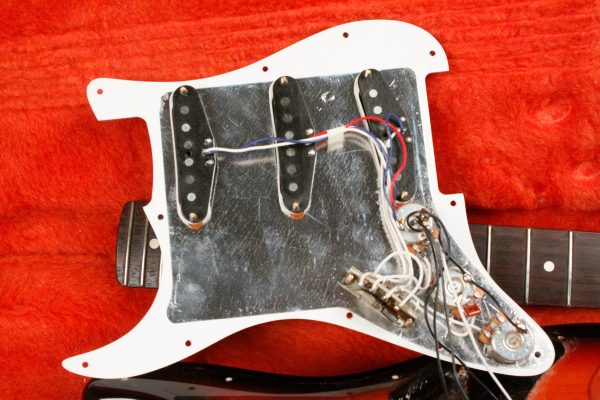 1996 Fender 50th Anniversary Stratocaster Sunburst - Image 63
