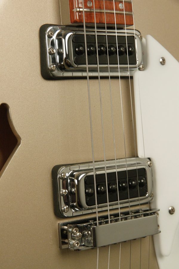 2001 Rickenbacker 330 color of the year DESERT GOLD - Image 6