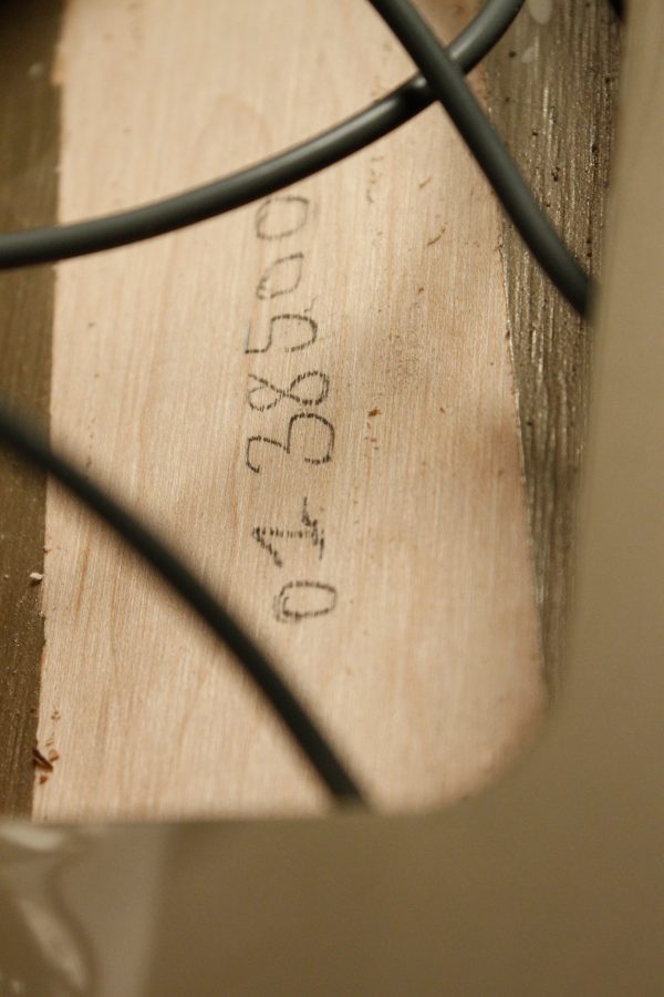 2001 Rickenbacker 330 color of the year DESERT GOLD - Image 37