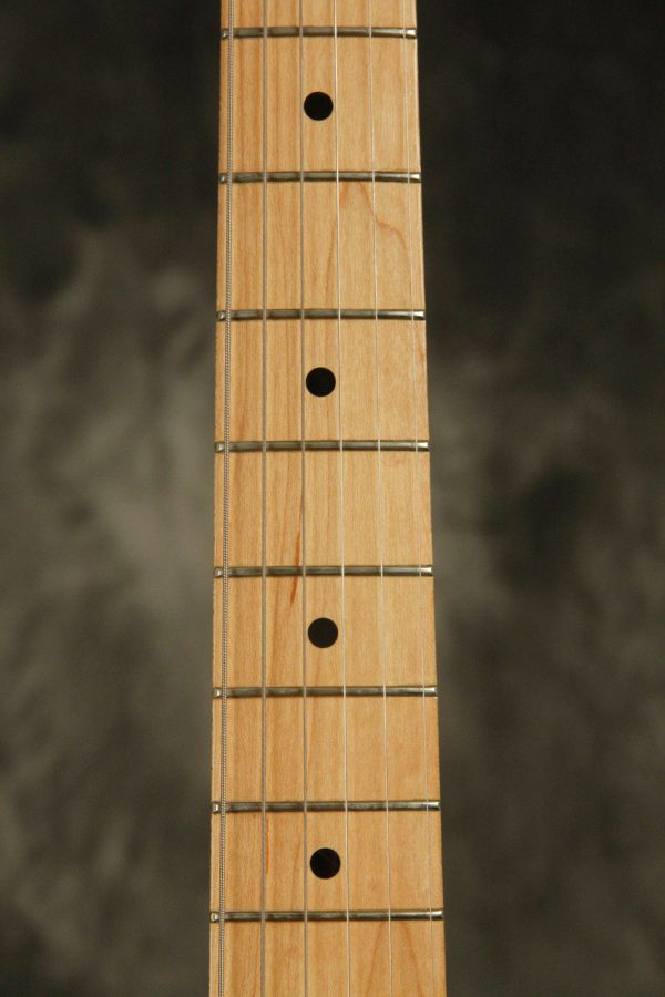 1982 Fender Stratocaster Sunburst - Image 7