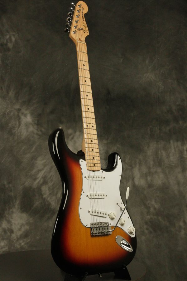 1982 Fender Stratocaster Sunburst - Image 22