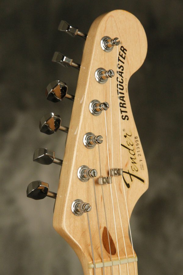 1982 Fender Stratocaster Sunburst - Image 26