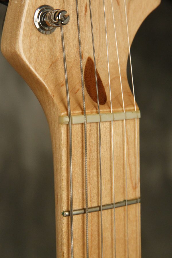 1982 Fender Stratocaster Sunburst - Image 28