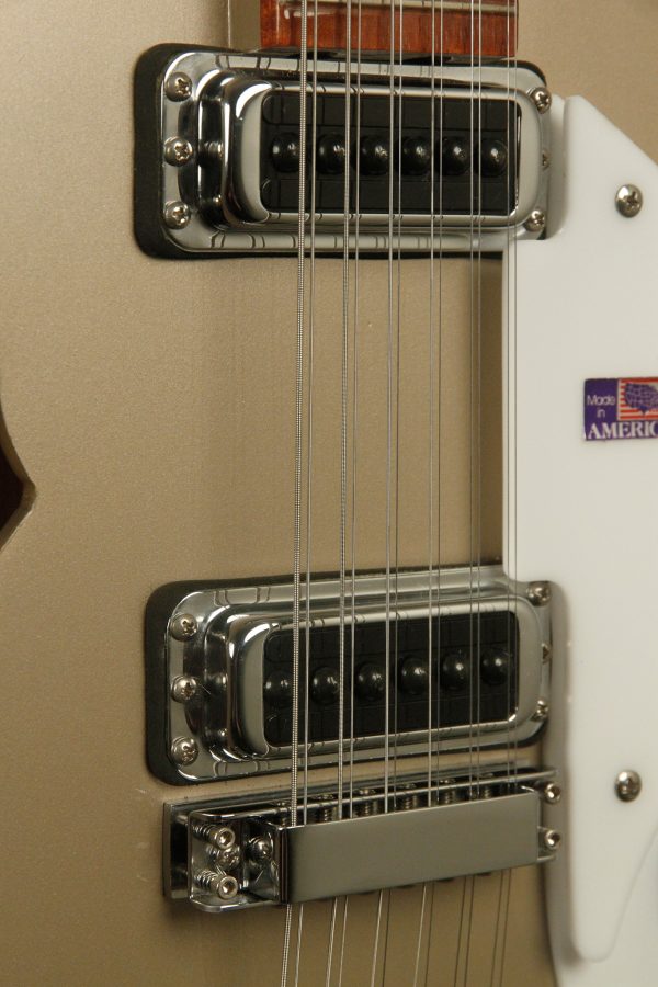 2002 Rickenbacker 330/12 string Color of the Year DESERT GOLD - Image 9