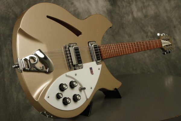 2002 Rickenbacker 330/12 string Color of the Year DESERT GOLD - Image 20