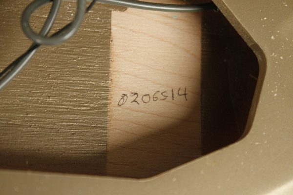 2002 Rickenbacker 330/12 string Color of the Year DESERT GOLD - Image 44
