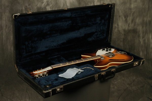 1980 Rickenbacker 360/12 WALNUT - Image 71