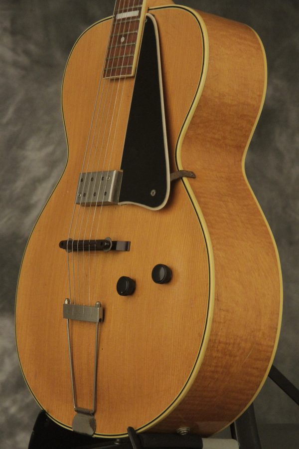 1940's National New Yorker electric archtop Blonde - Image 11