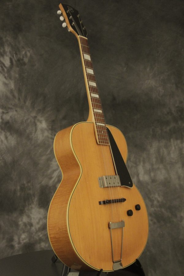 1940's National New Yorker electric archtop Blonde - Image 18