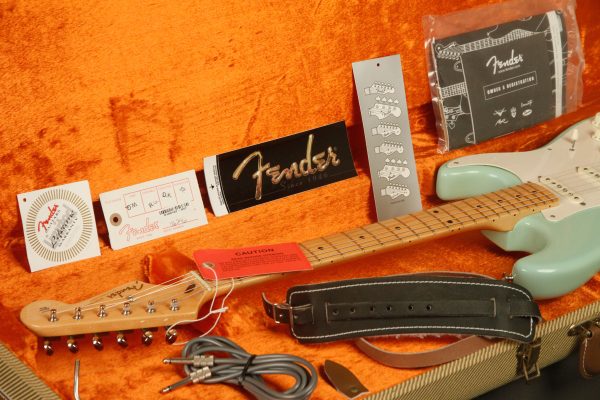 2006 Fender '57 Stratocaster reissue American Vintage SURF GREEN - Image 41