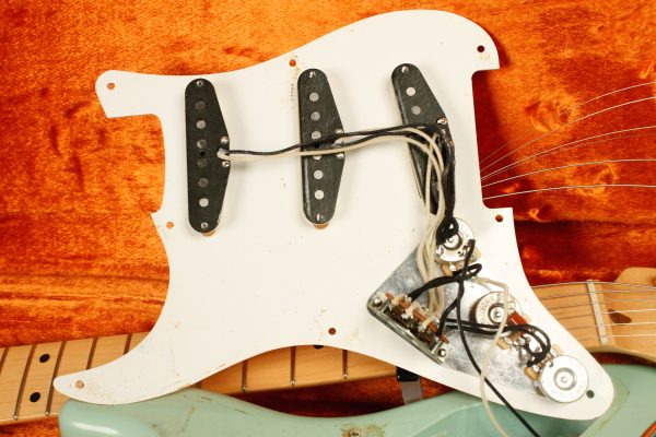 2006 Fender '57 Stratocaster reissue American Vintage SURF GREEN - Image 53