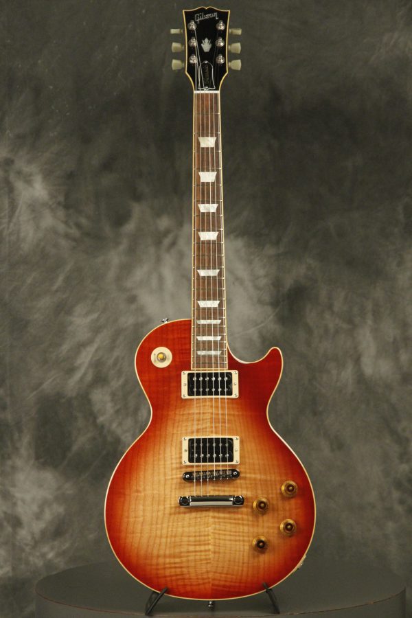 2008 Gibson Les Paul Classic Antique in Heritage Cherry Sunburst - Image 3