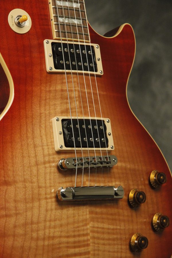 2008 Gibson Les Paul Classic Antique in Heritage Cherry Sunburst - Image 6