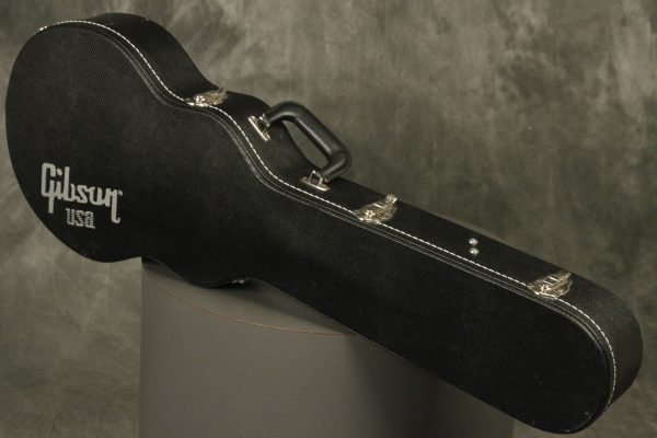 2008 Gibson Les Paul Classic Antique in Heritage Cherry Sunburst - Image 31