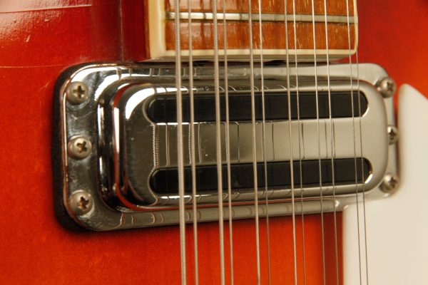 1982 Rickenbacker B series 360/12BWB Fireglo 12-string 360/12 reissue - Image 10