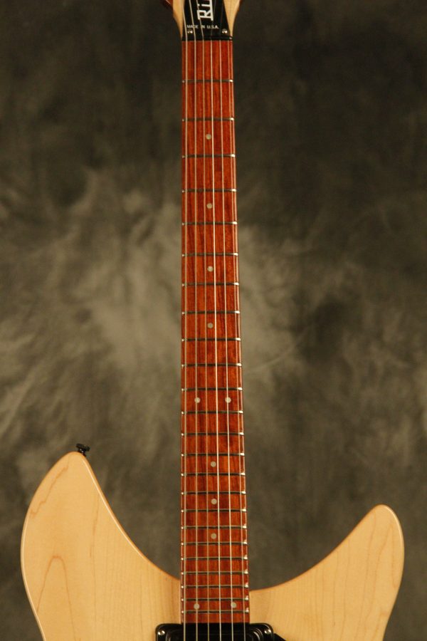 1993 Rickenbacker 330 Mapleglo BT - Image 6