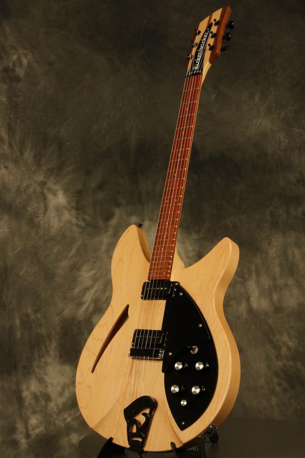 1993 Rickenbacker 330 Mapleglo BT - Image 15