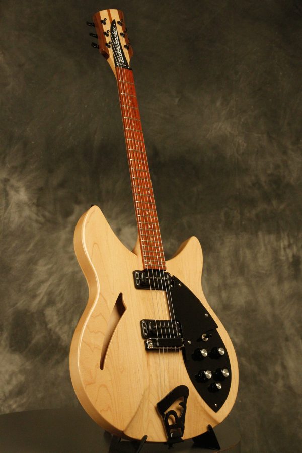 1993 Rickenbacker 330 Mapleglo BT - Image 23