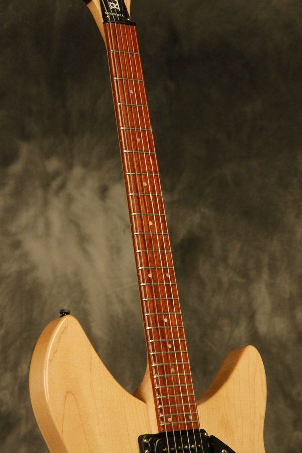 1993 Rickenbacker 330 Mapleglo BT - Image 28