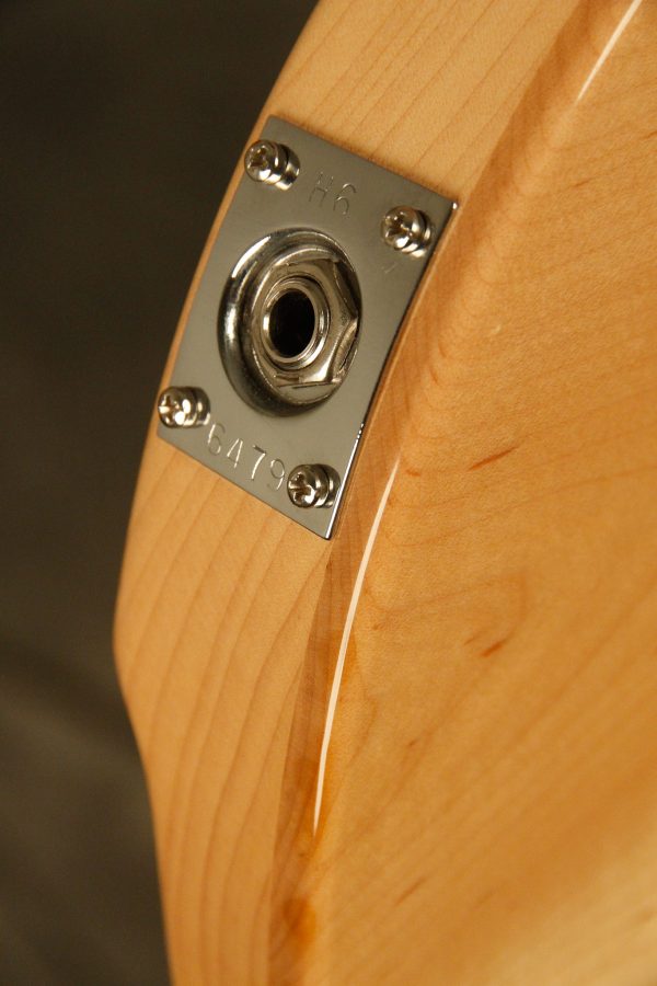 1993 Rickenbacker 330 Mapleglo BT - Image 34