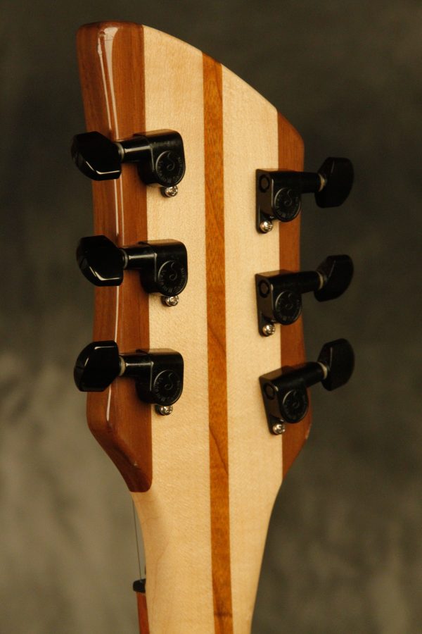 1993 Rickenbacker 330 Mapleglo BT - Image 39