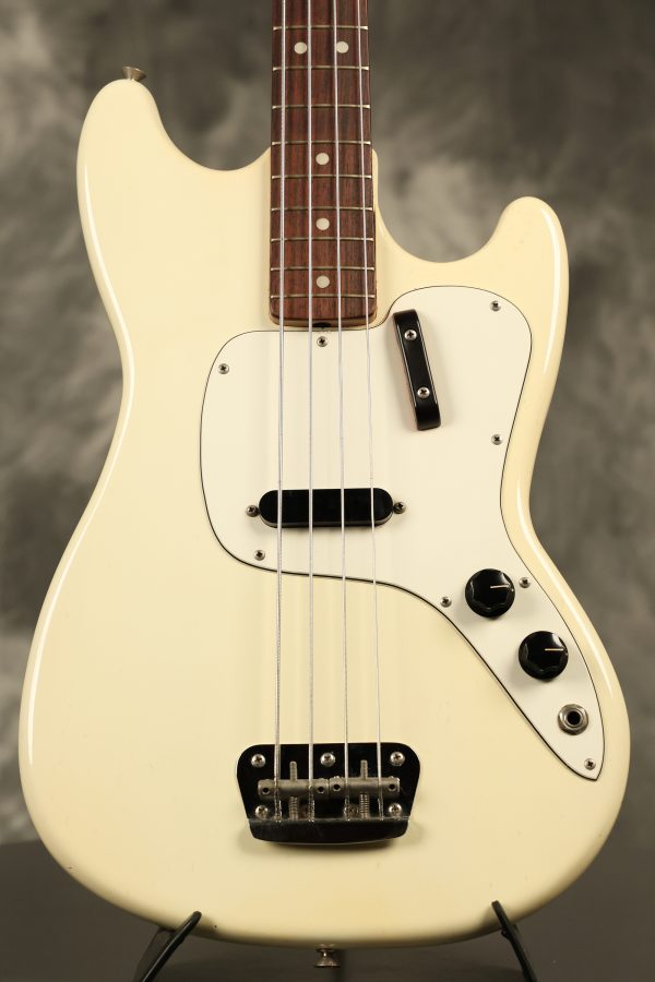 SOLD - 1972 Fender Musicmaster Bass White - Image 2