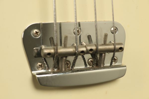 SOLD - 1972 Fender Musicmaster Bass White - Image 12