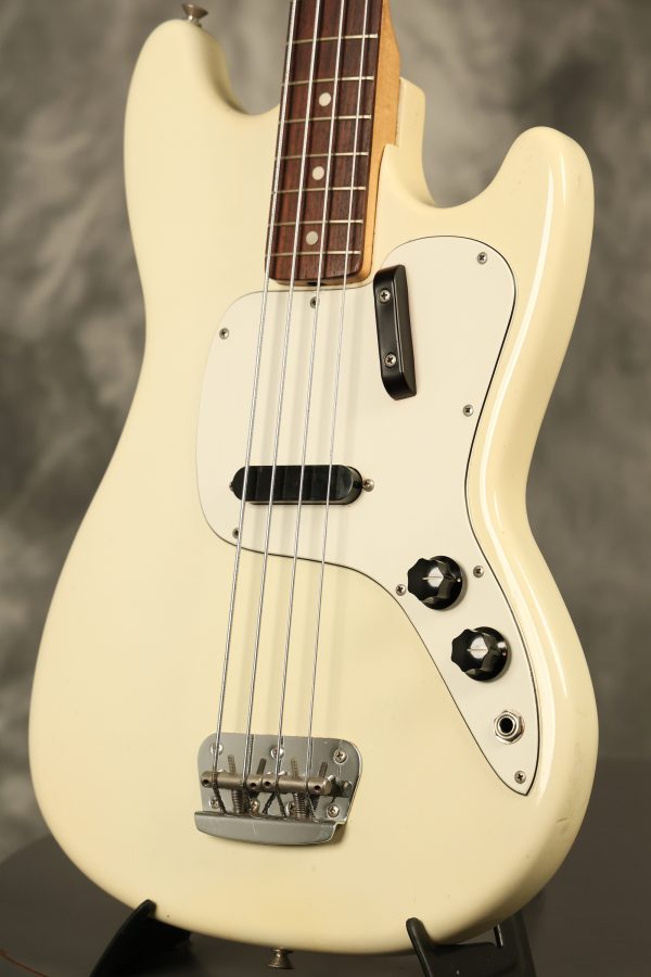 SOLD - 1972 Fender Musicmaster Bass White - Image 15
