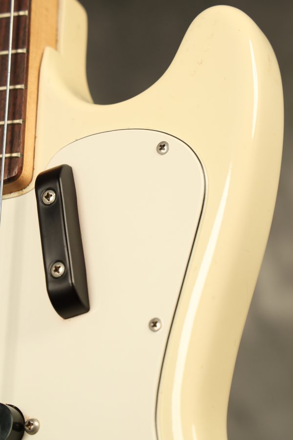 SOLD - 1972 Fender Musicmaster Bass White - Image 16