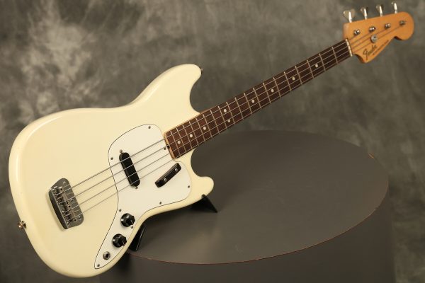 SOLD - 1972 Fender Musicmaster Bass White - Image 35