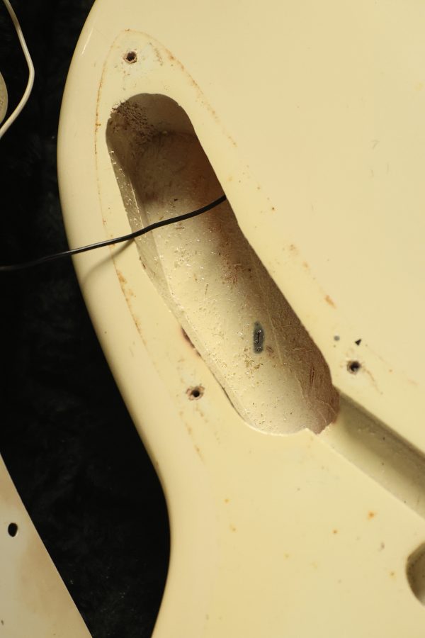 SOLD - 1972 Fender Musicmaster Bass White - Image 73