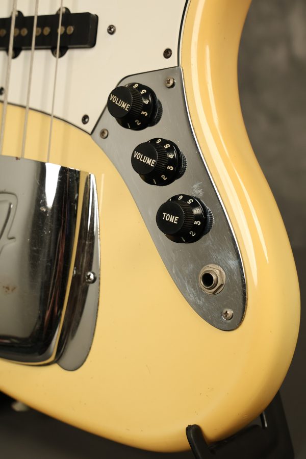1981 Fender Jazz Bass International Series Arctic White - Image 17