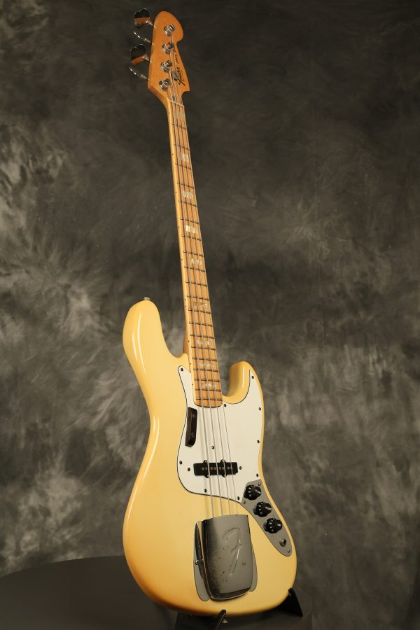 1981 Fender Jazz Bass International Series Arctic White - Image 23