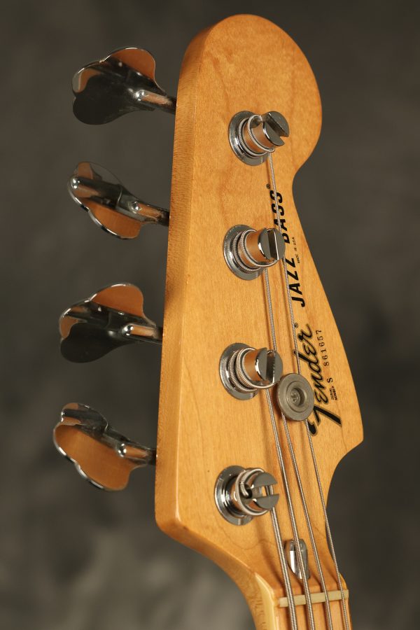 1981 Fender Jazz Bass International Series Arctic White - Image 27