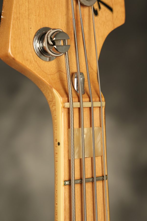 1981 Fender Jazz Bass International Series Arctic White - Image 29
