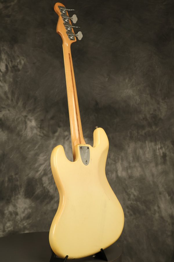 1981 Fender Jazz Bass International Series Arctic White - Image 37