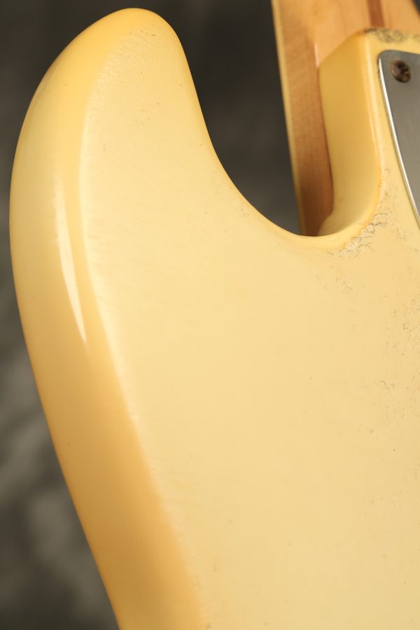 1981 Fender Jazz Bass International Series Arctic White - Image 39