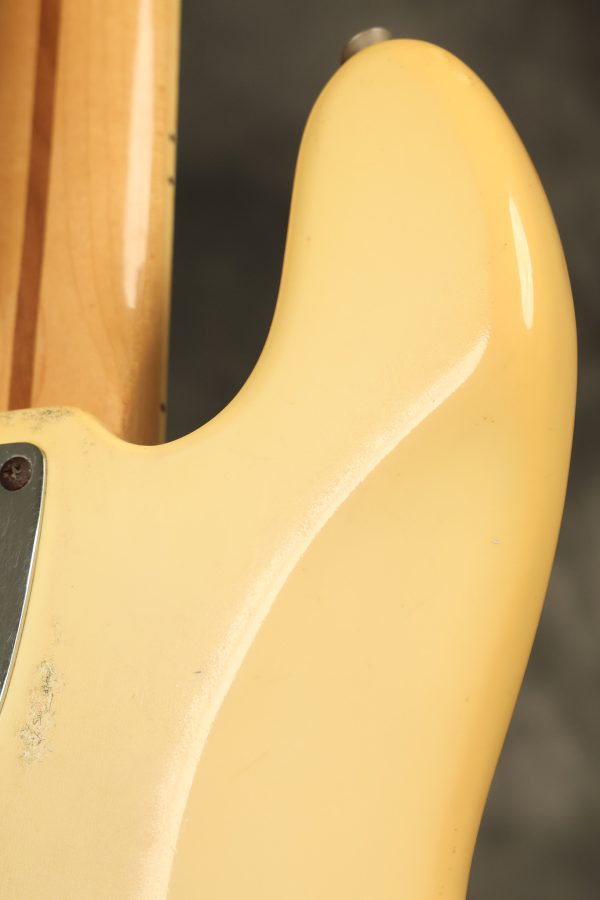 1981 Fender Jazz Bass International Series Arctic White - Image 56