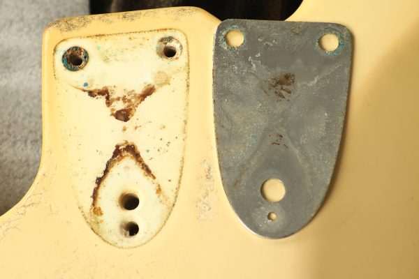 1981 Fender Jazz Bass International Series Arctic White - Image 68