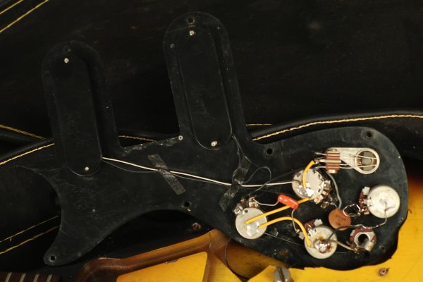 1964 Gibson Melody Maker D Sunburst - Image 72