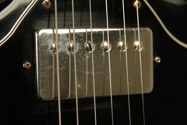 2003 Gibson SG Standard Ebony/Black with Gold Hardware - Image 10