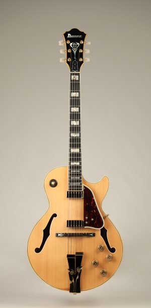 1981 Ibanez George Benson GB10 NT Natural