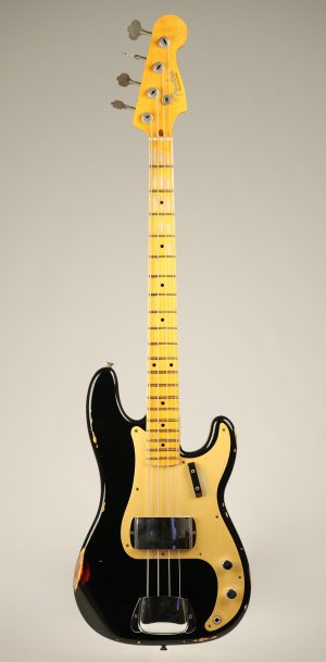 2022 Fender Custom Shop '58 Precision Bass Aged Black / Sunburst Relic