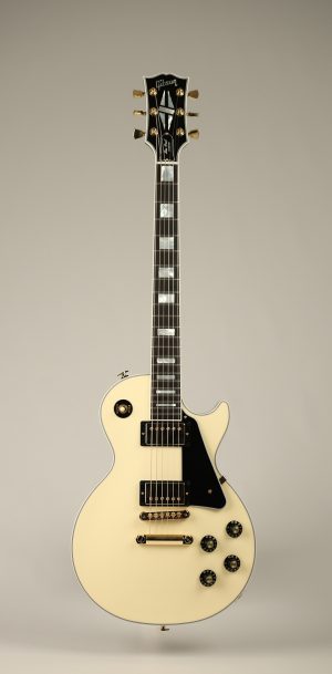 2025 Gibson Les Paul Custom 70s Buttercream