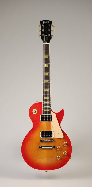 SOLD - 1999 Gibson Les Paul Classic Heritage Cherry Sunburst