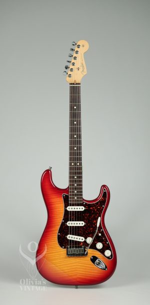 2002 Fender Special Run American Series Stratocaster Aged Cherry Sunburst